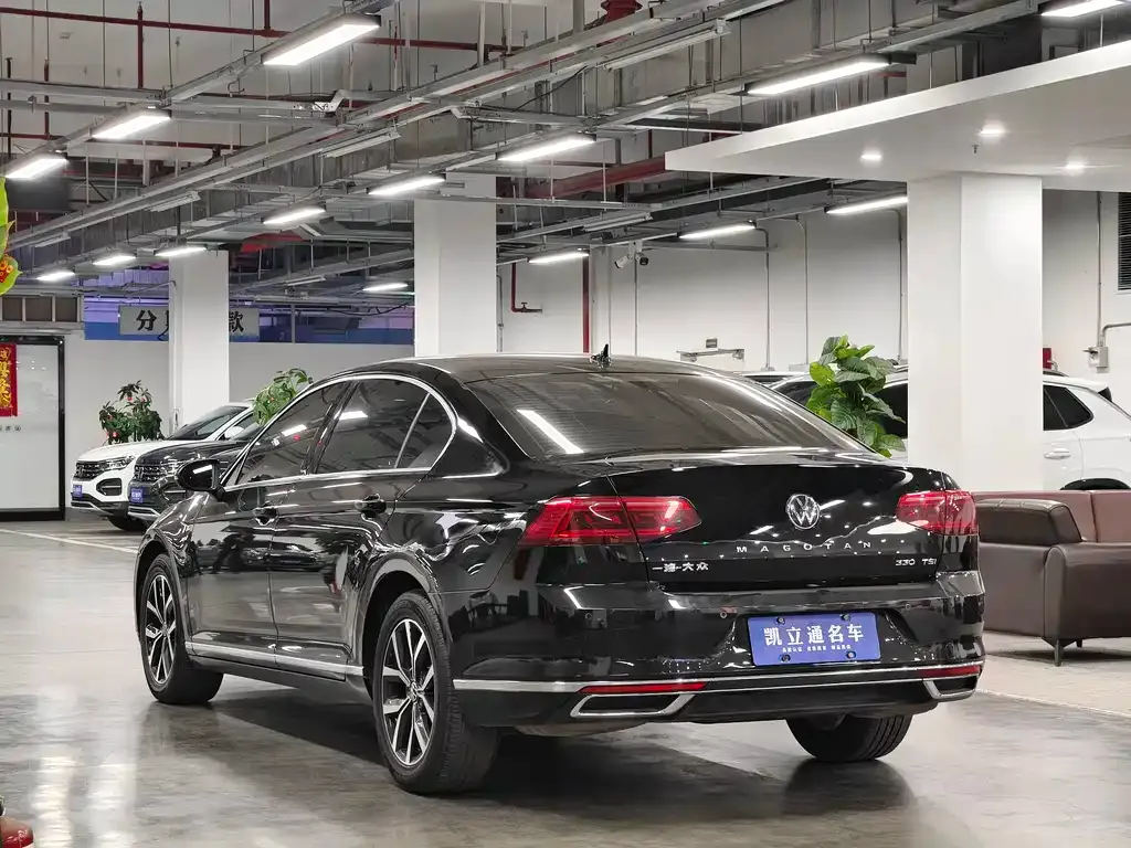 Volkswagen Magotan 2021 из CN, фото 8