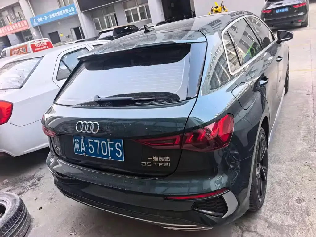 Audi A3 2023 из CN, фото 7