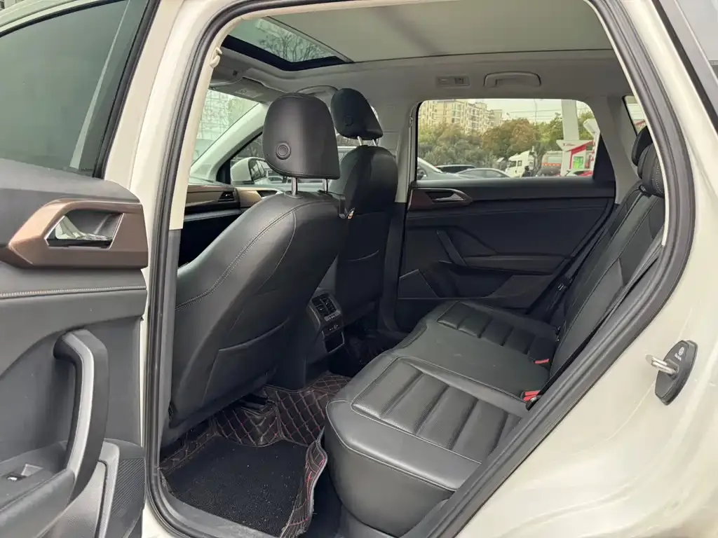 Volkswagen Tharu 2021 из CN, фото 3