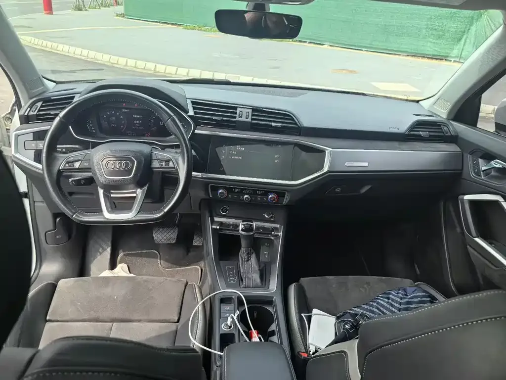 Audi Q3 2021 из CN, фото 2