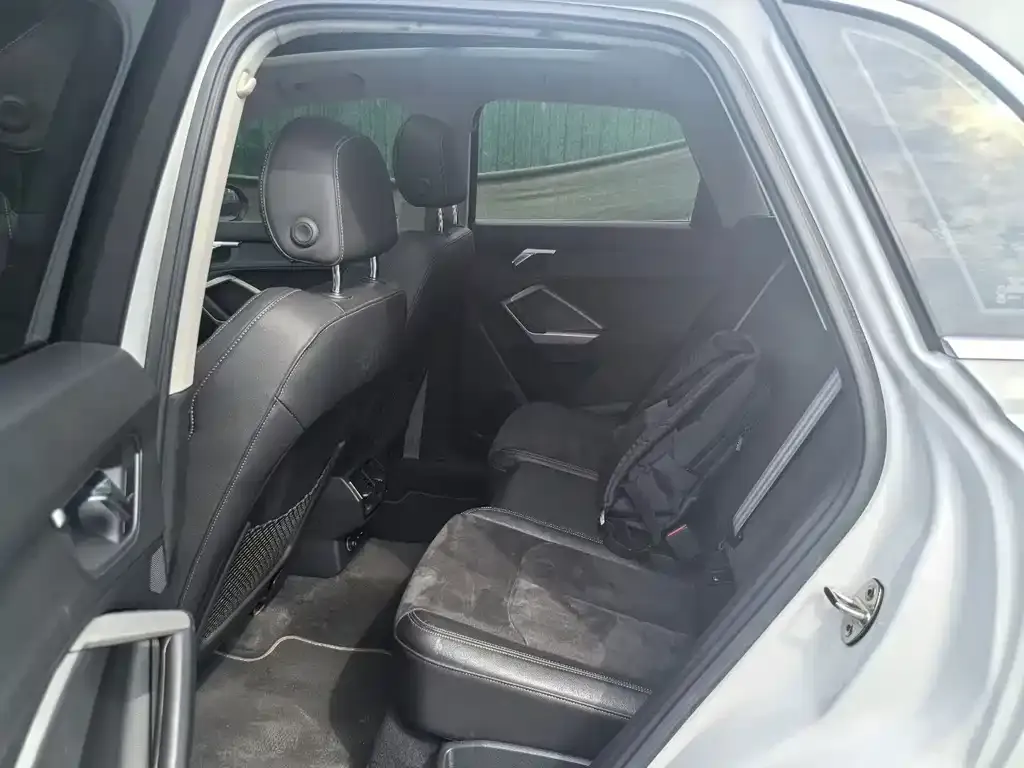 Audi Q3 2021 из CN, фото 4