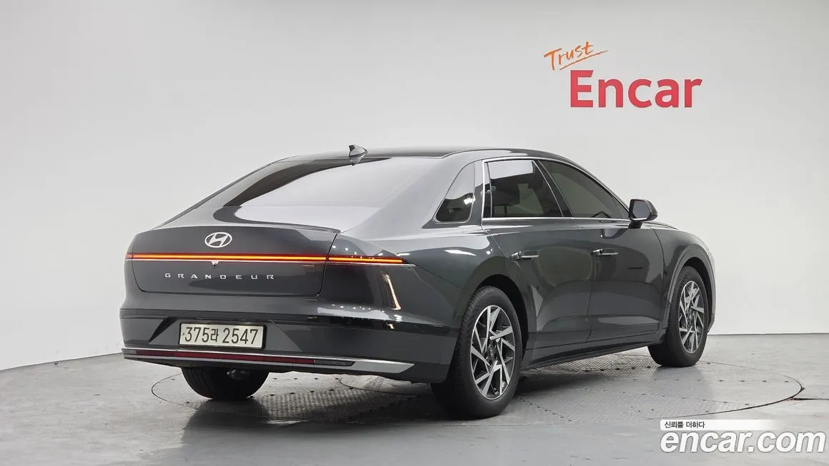 Hyundai Grandeur 2023 из KR, фото 4