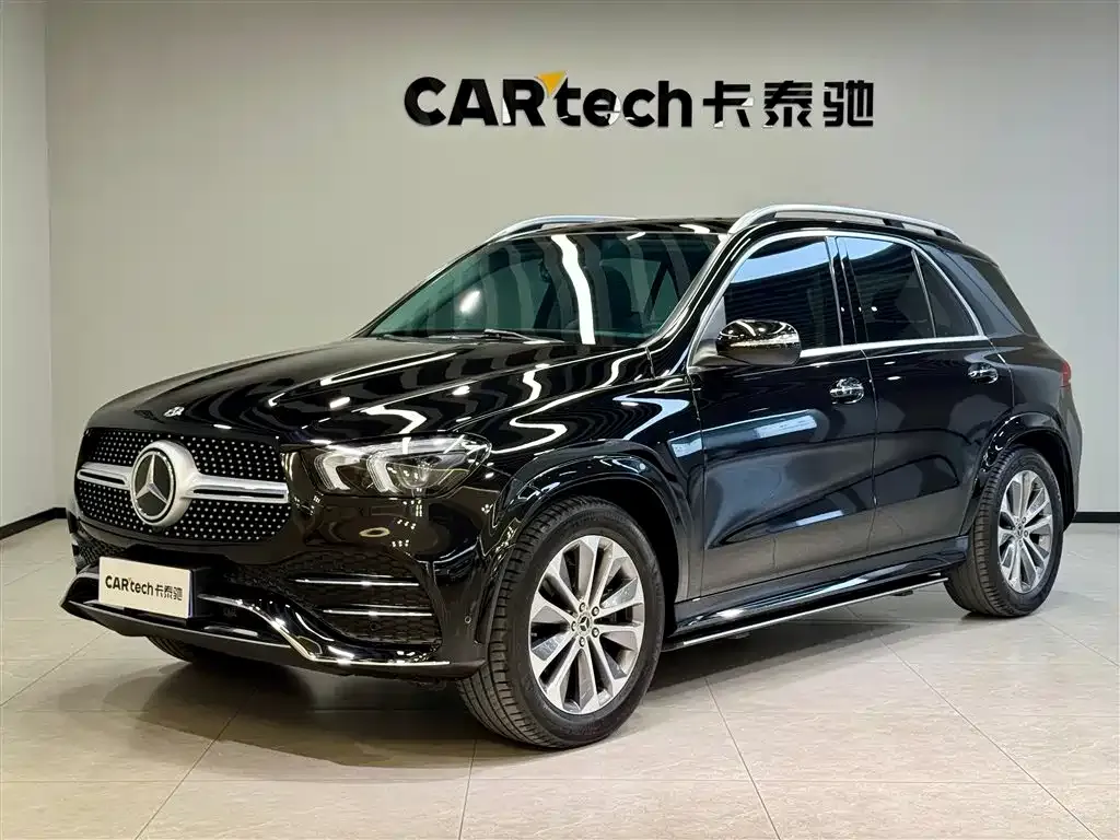 Mercedes-Benz GLE — фото 1