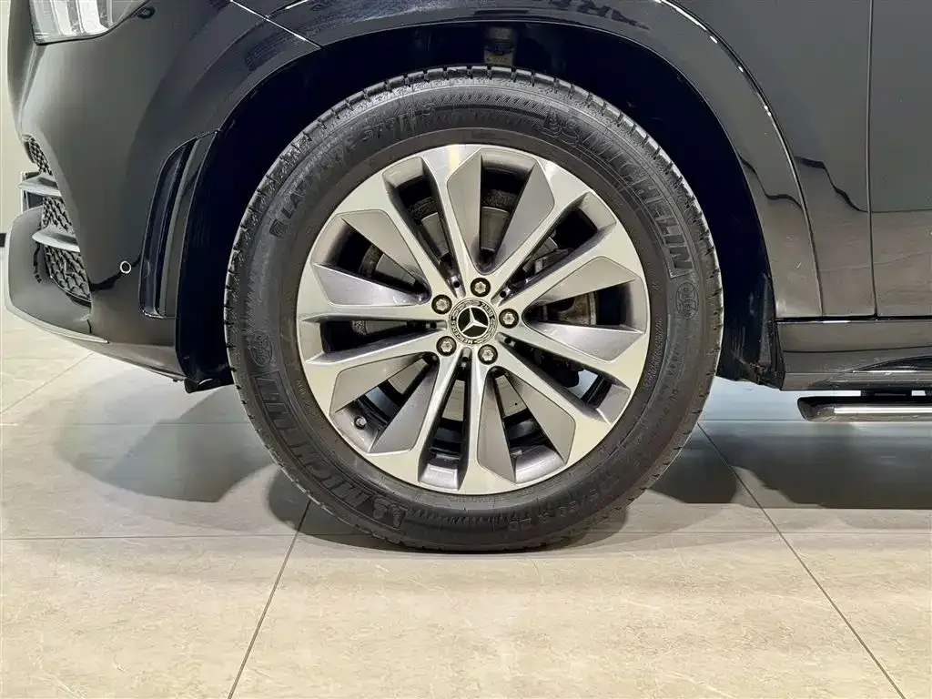 Mercedes-Benz GLE — фото 3