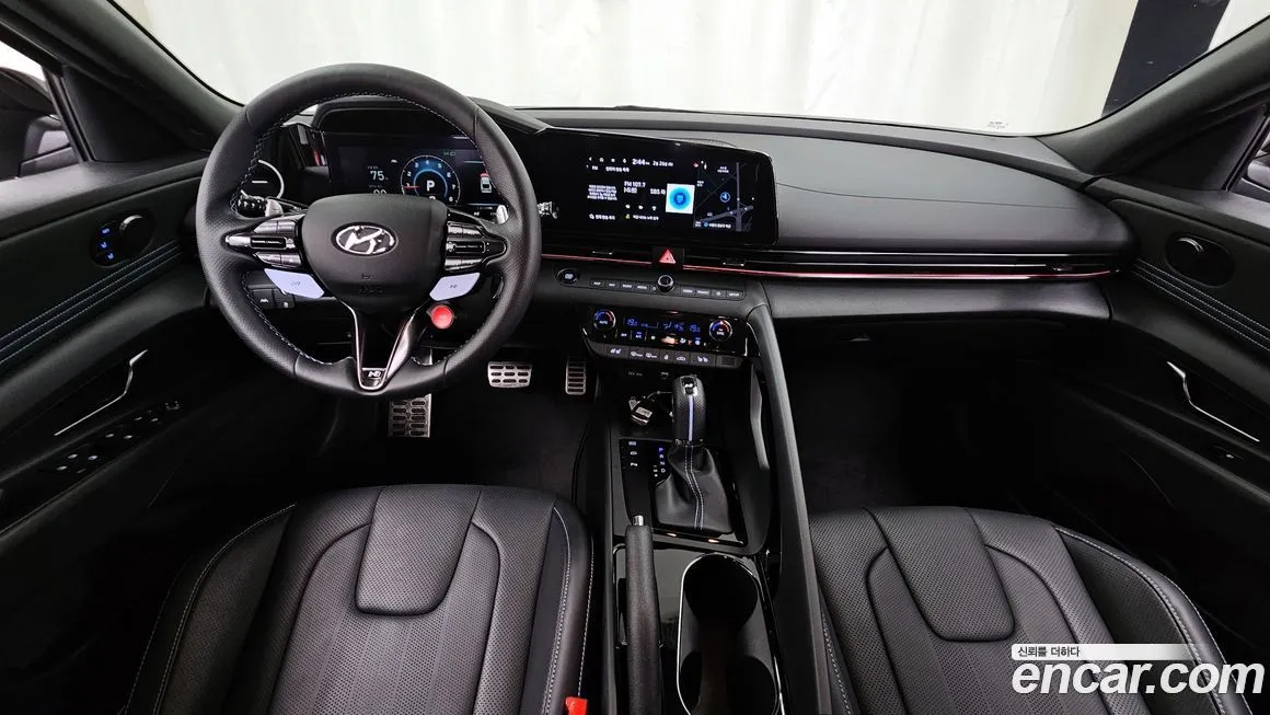Hyundai AVANTE — фото 5
