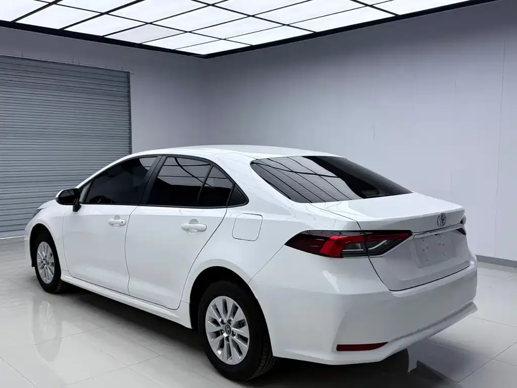 Toyota Corolla 2022 из CN, фото 6