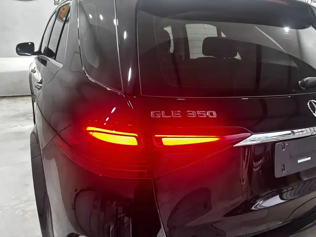 Mercedes-Benz GLE — фото 6