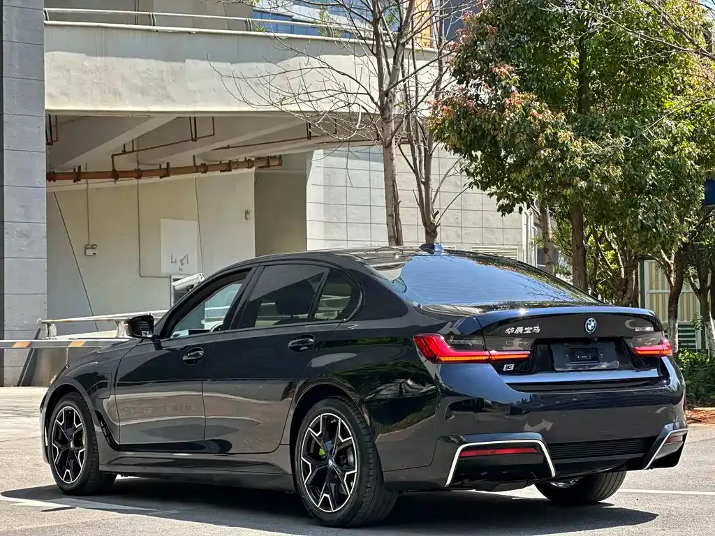 BMW i3 — фото 6