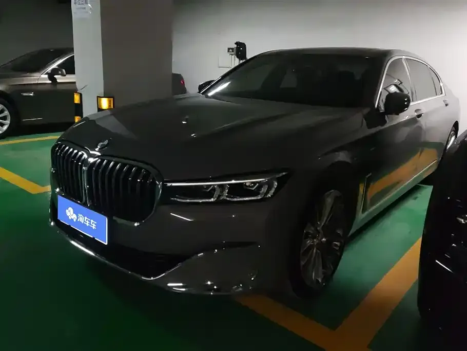 BMW 7 Series 2021 из CN, фото 1
