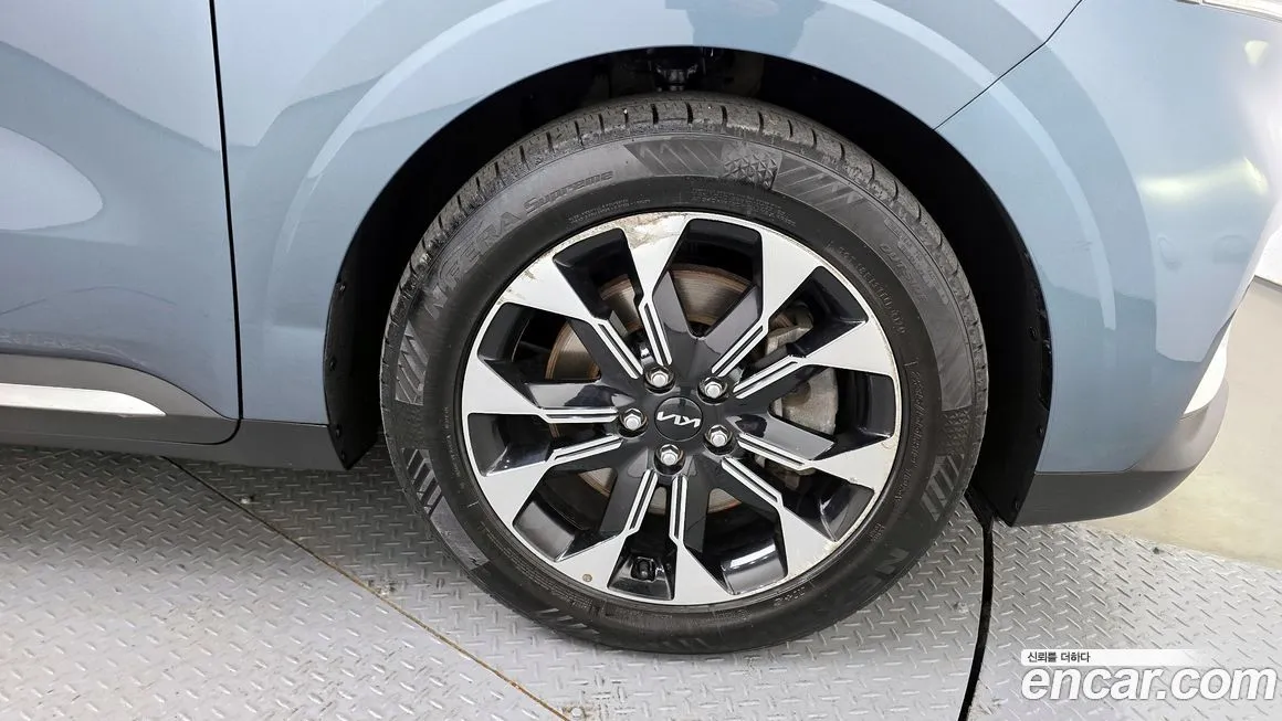 Kia Carnival 2023 из KR, фото 5