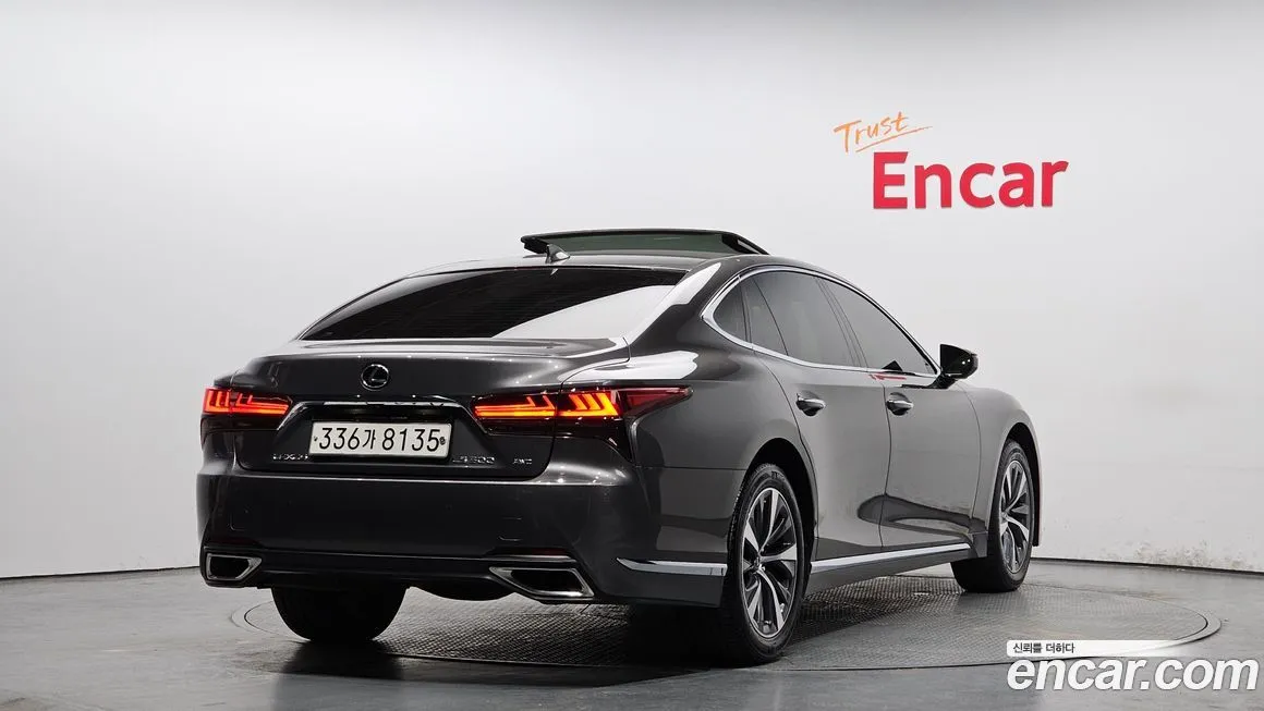 Lexus LS 2022 из KR, фото 2