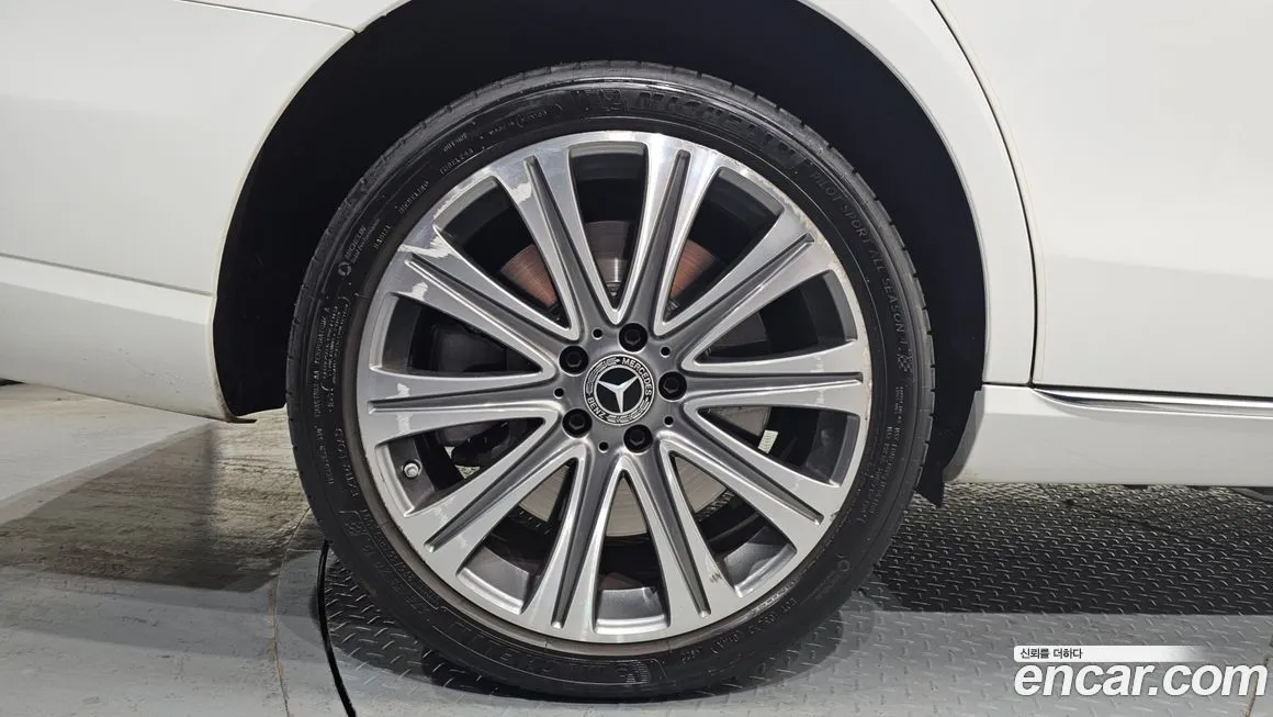 Mercedes-Benz E-Class 2021 из KR, фото 10