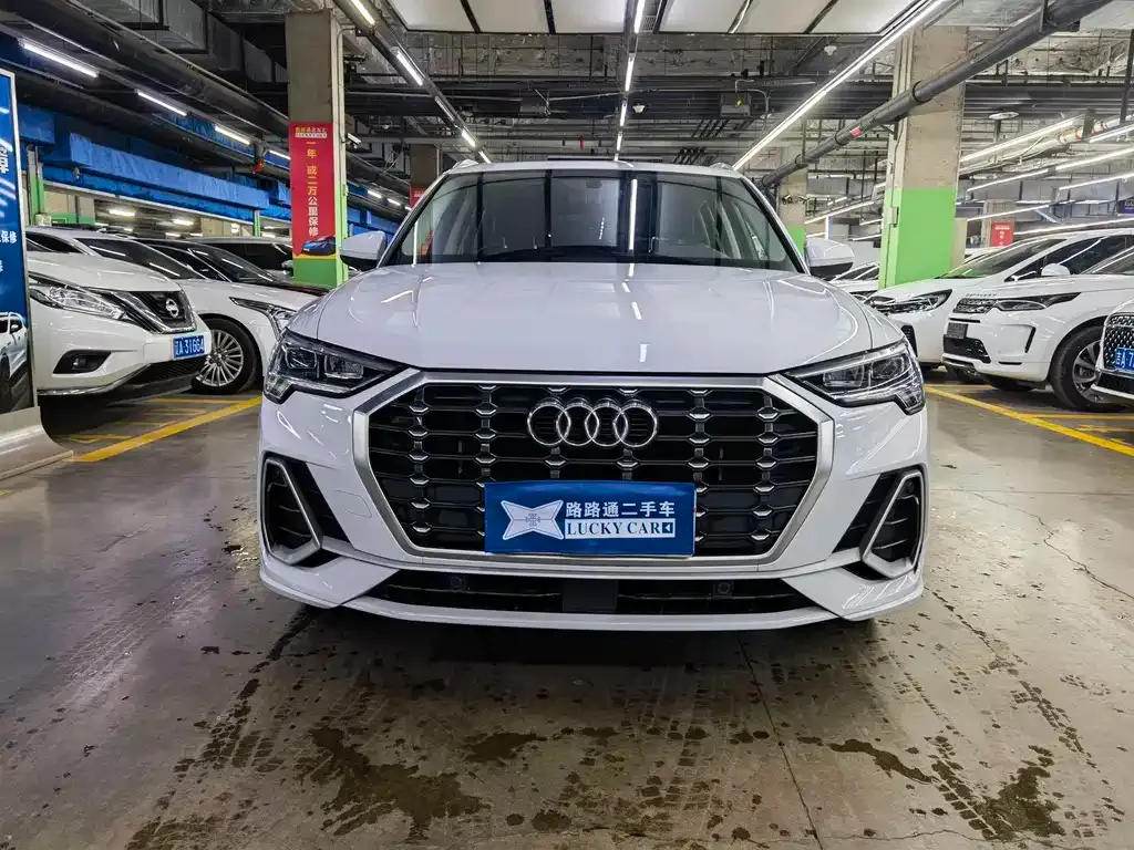Audi Q3 — фото 9