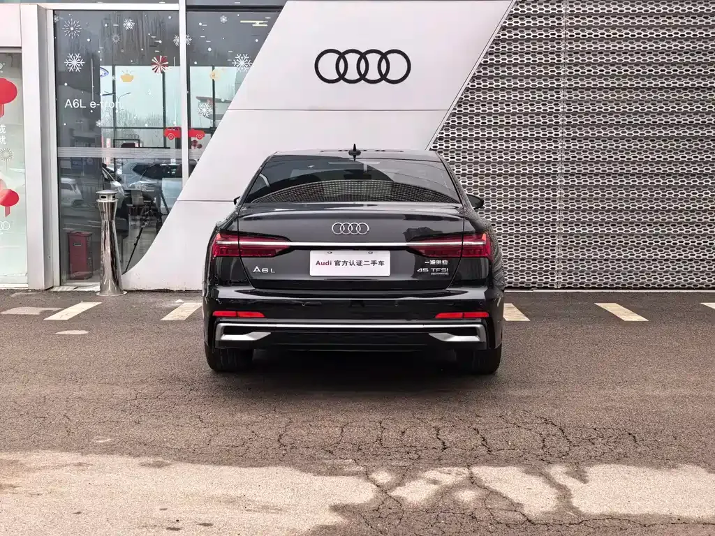 Audi A6L — фото 6