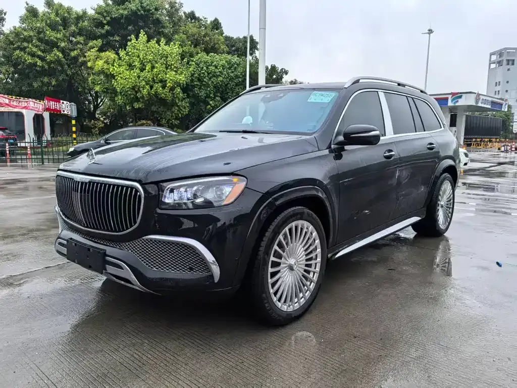 Mercedes-Benz GLS — фото 1