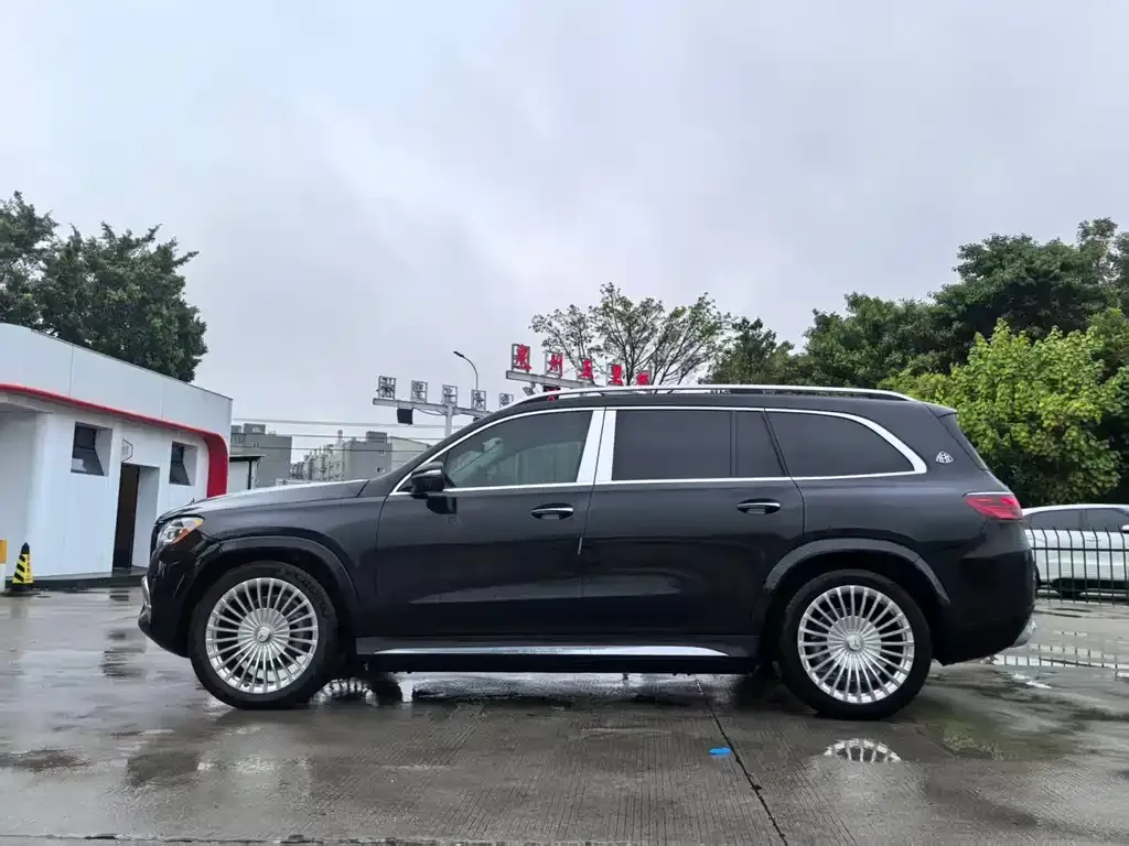 Mercedes-Benz GLS — фото 5