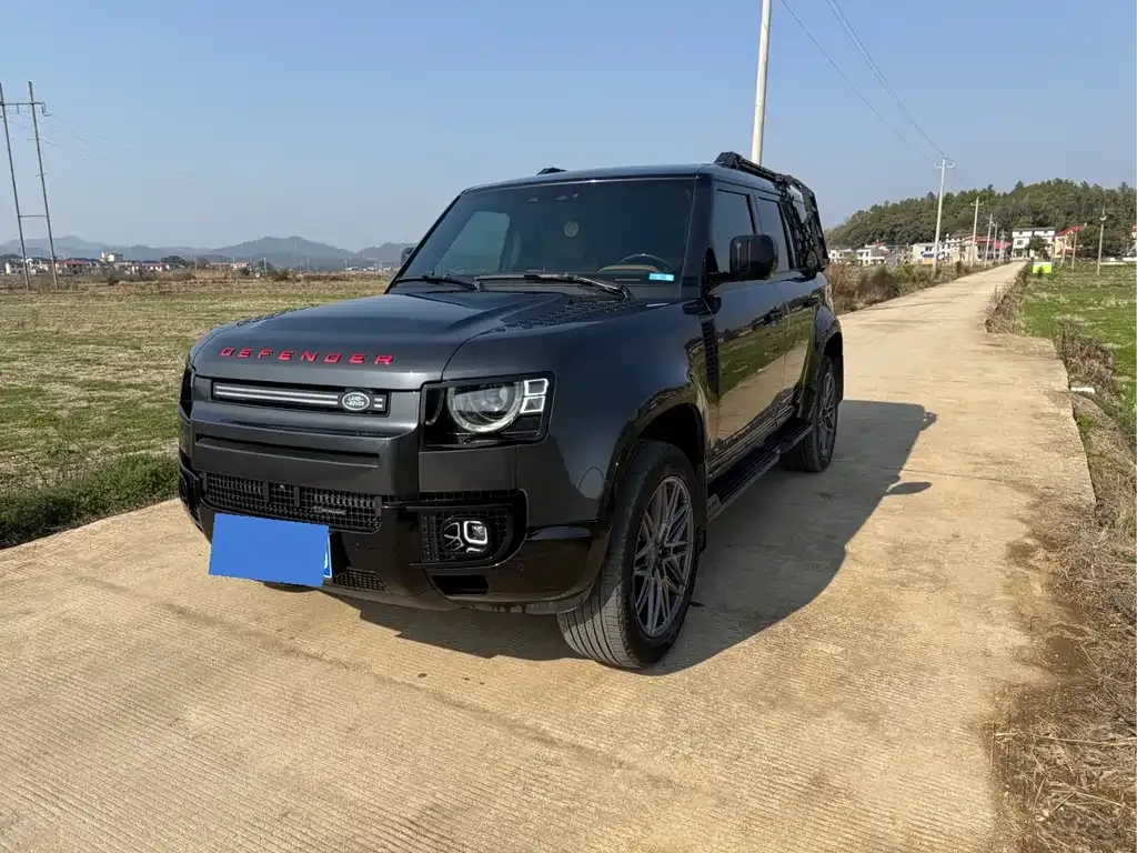 Land Rover Defender 2023 из CN, фото 1