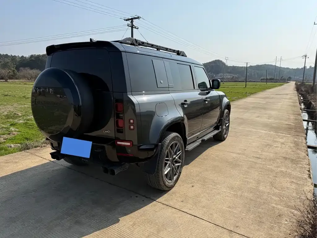 Land Rover Defender 2023 из CN, фото 7