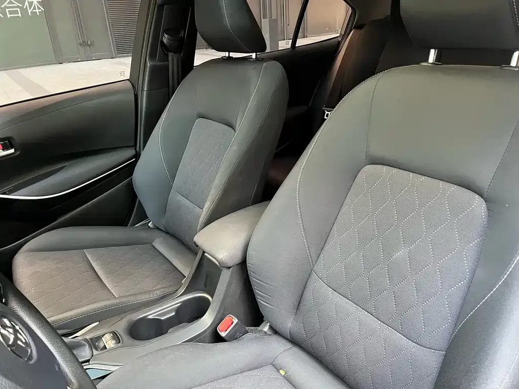 Toyota Corolla 2024 из CN, фото 3