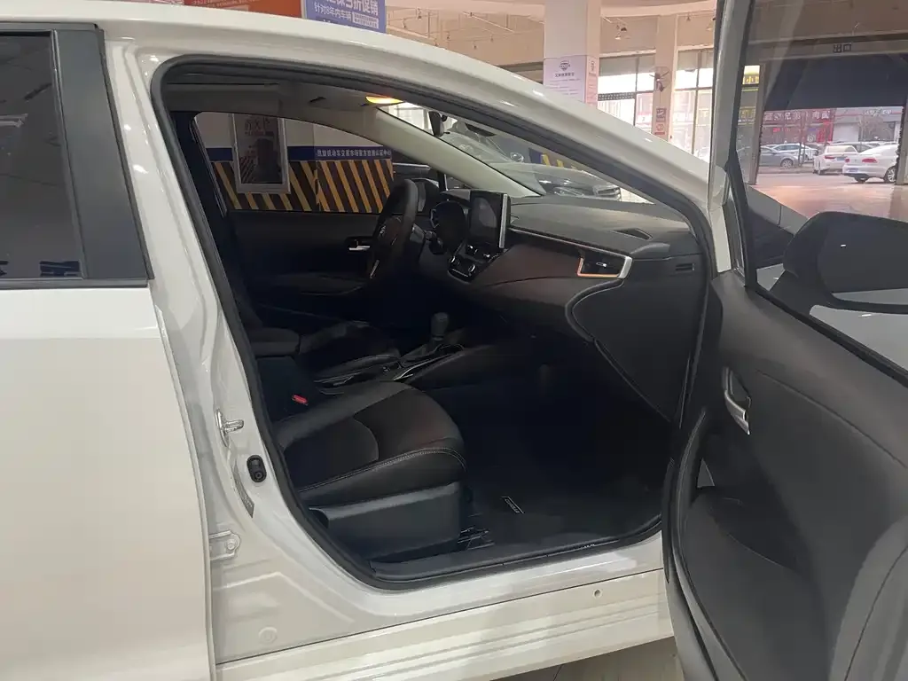 Toyota Corolla 2022 из CN, фото 9
