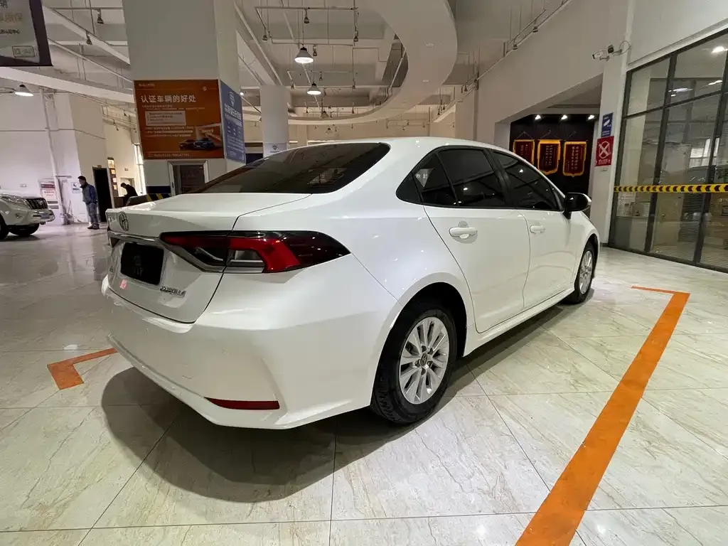 Toyota Corolla 2022 из CN, фото 7