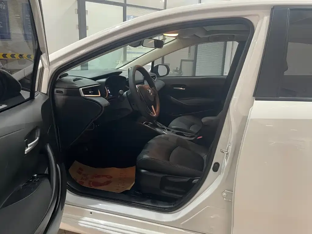Toyota Corolla 2022 из CN, фото 6