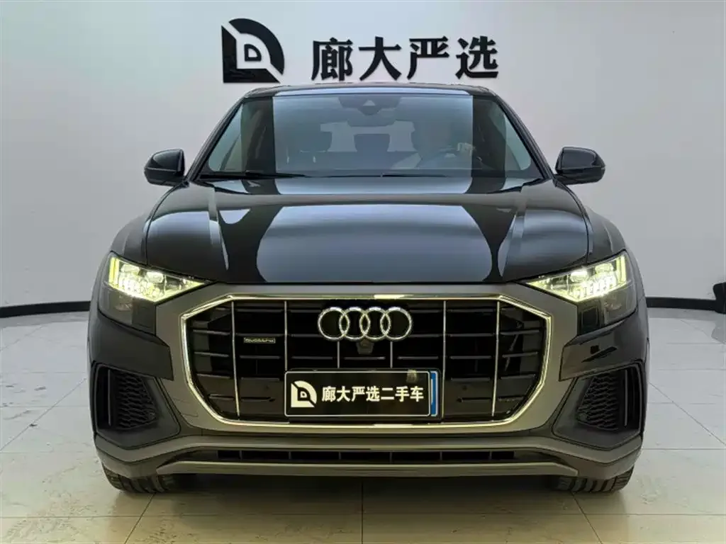 Audi Q8 2022 из CN, фото 3