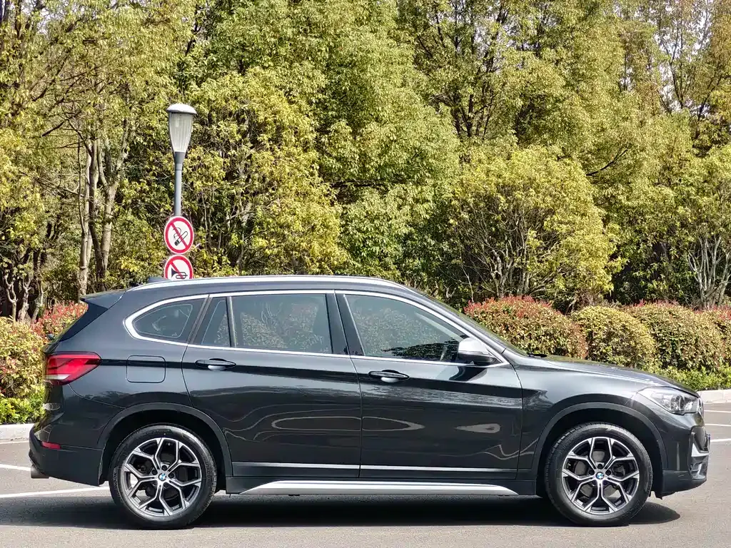 BMW X1 — фото 10