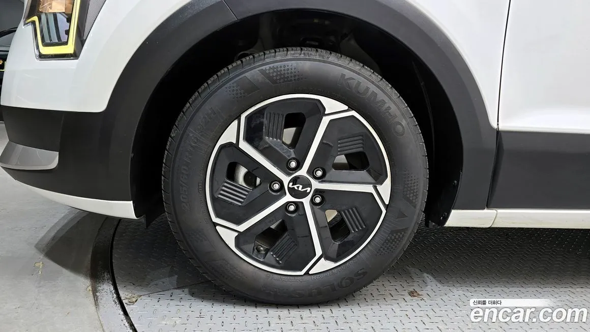 Kia Niro 2022 из KR, фото 9