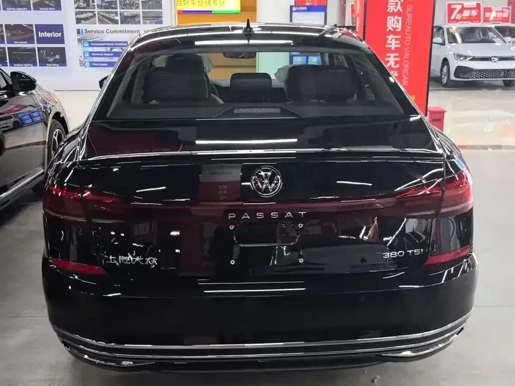 Volkswagen Passat — фото 4