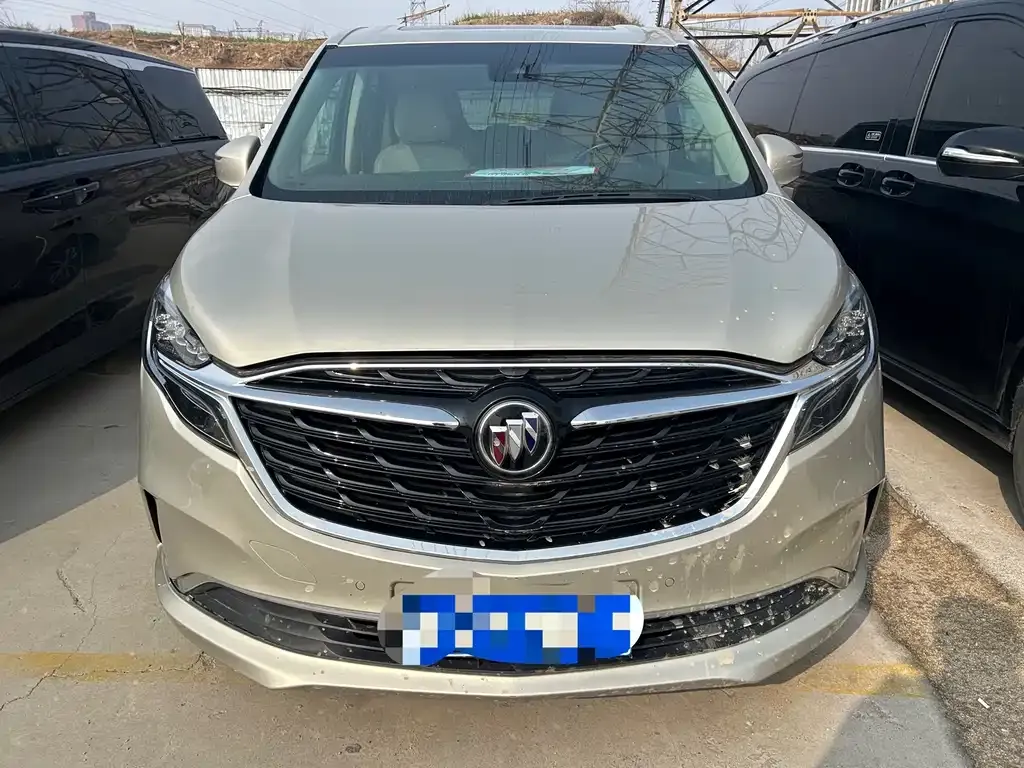 Buick GL8 2022 из CN, фото 2