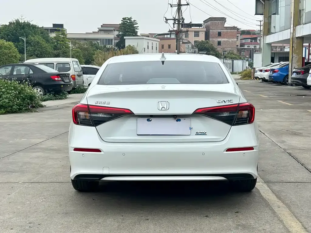 Honda Civic — фото 9