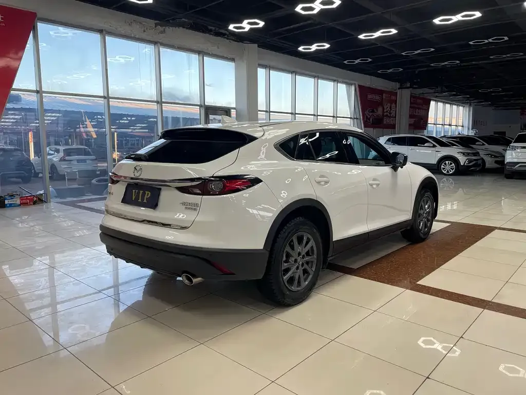 Mazda CX-4 2023 из CN, фото 10