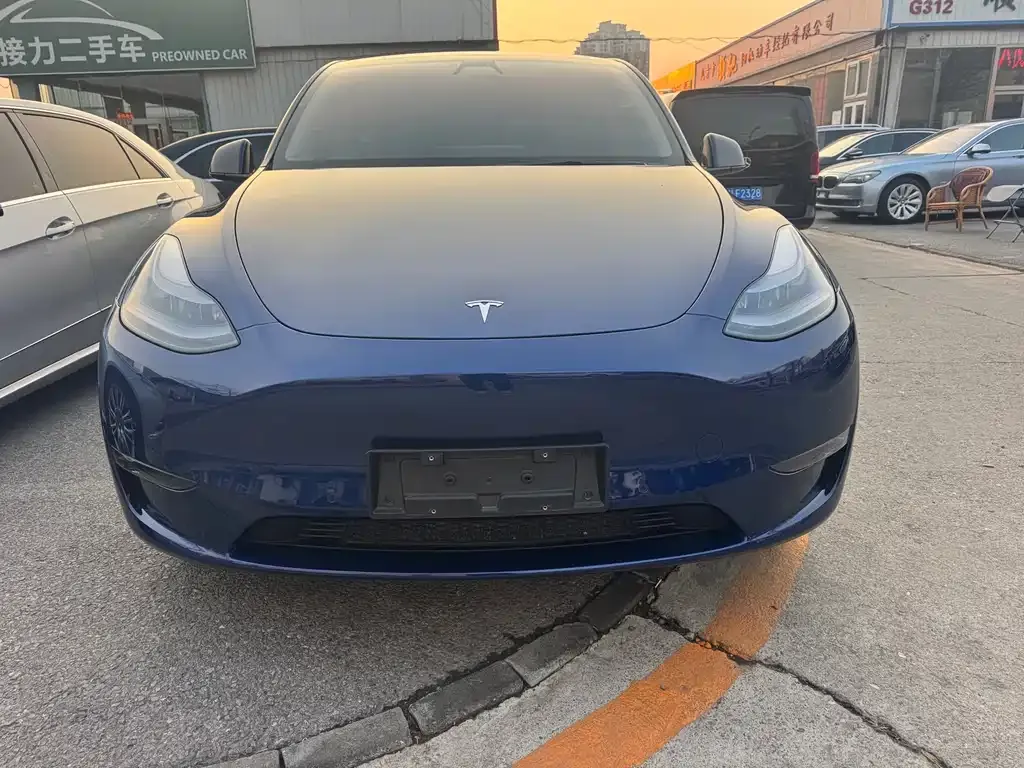 Tesla Model Y 2023 из CN, фото 4