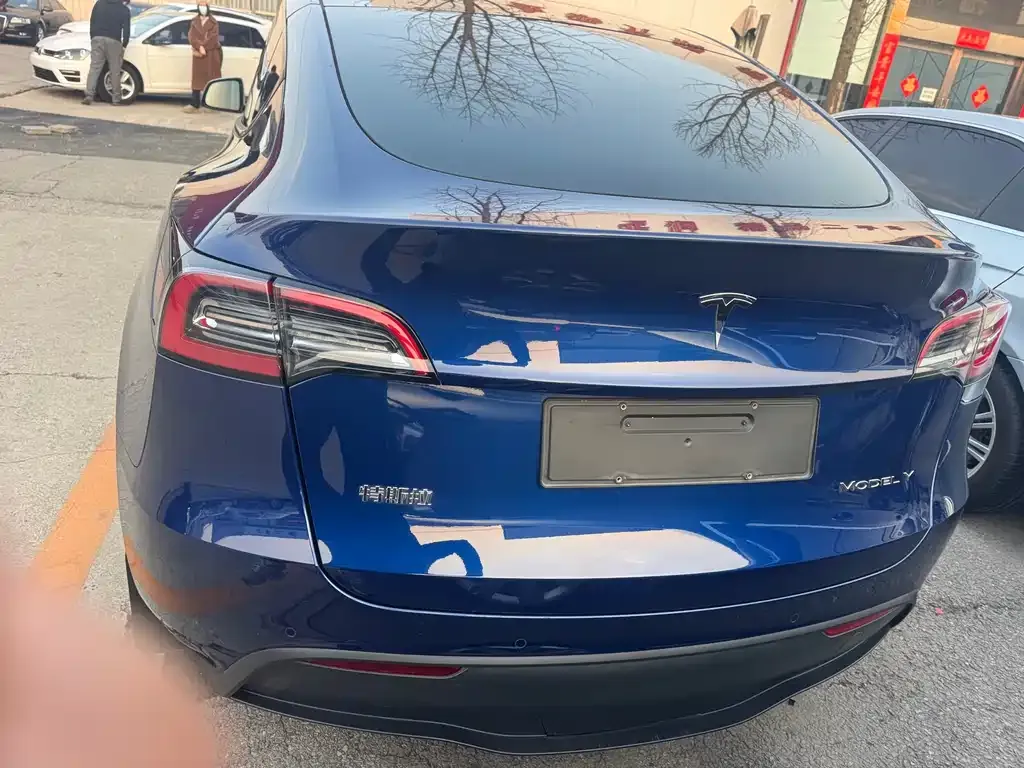 Tesla Model Y 2023 из CN, фото 7