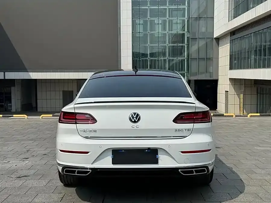 Volkswagen CC — фото 7
