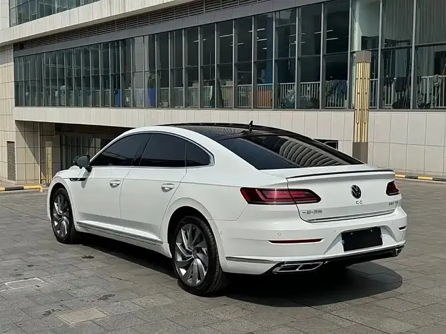 Volkswagen CC — фото 4