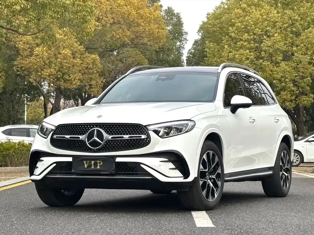 Mercedes-Benz GLC — фото 1