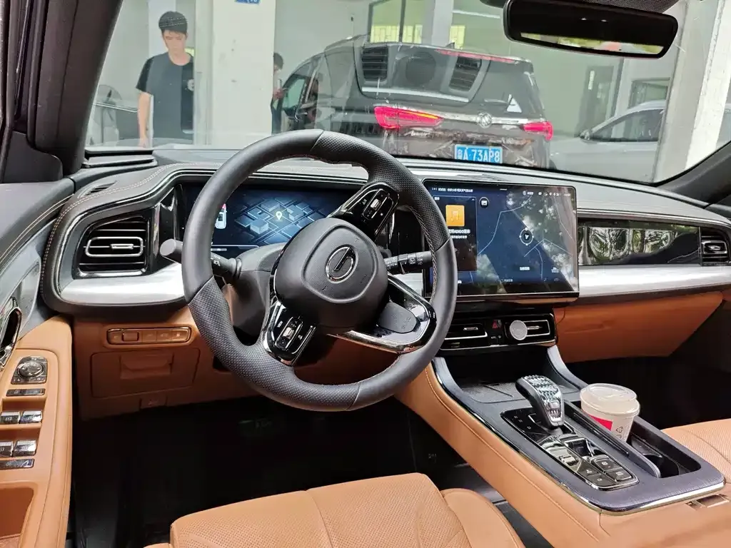 GAC Motor Trumpchi ES9 — фото 4