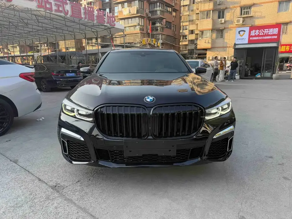 BMW 7 Series 2021 из CN, фото 5