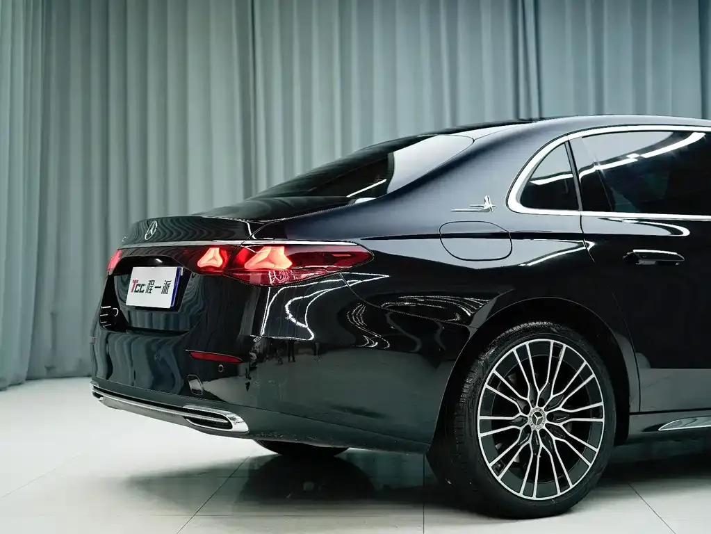 Mercedes-Benz E-Class 2025 из CN, фото 9