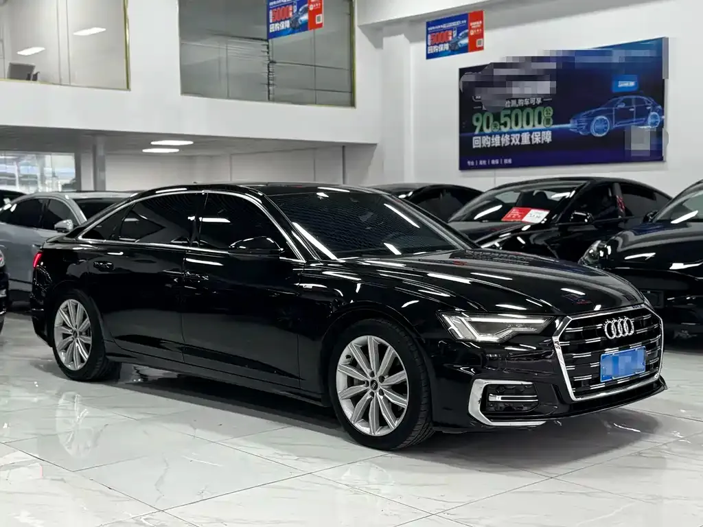 Audi A6L — фото 8