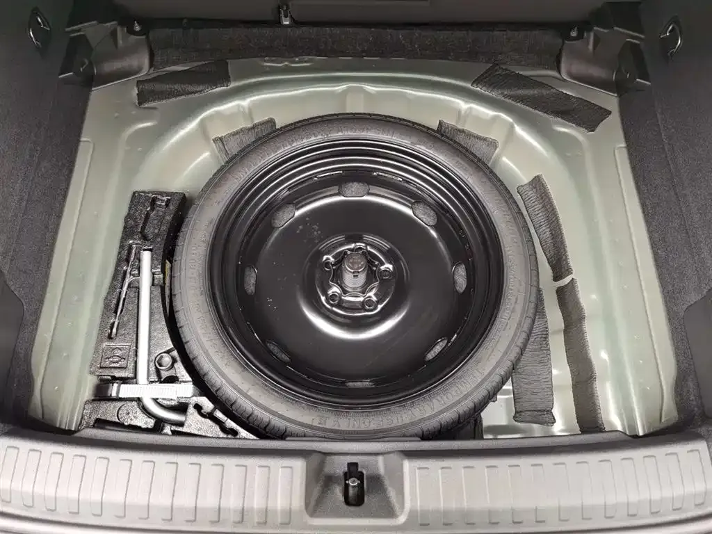 Audi A3 2024 из CN, фото 3