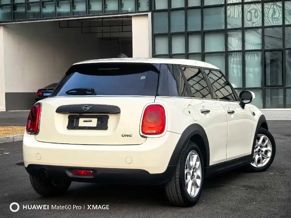 MINI Cooper (3-door) 2021 из CN, фото 6