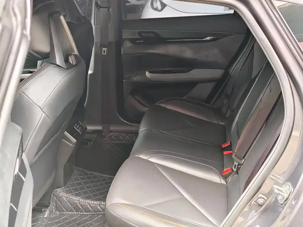 Changan UNI-V 2023 из CN, фото 7