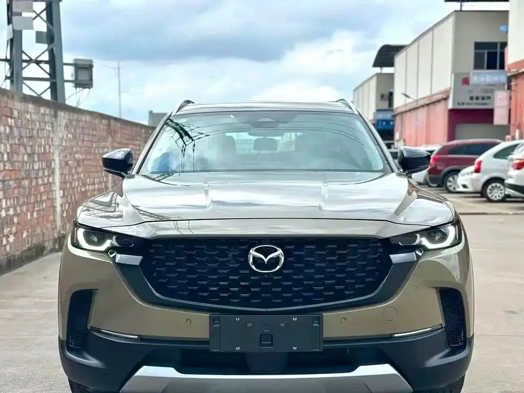 Mazda CX-50 2023 из CN, фото 4