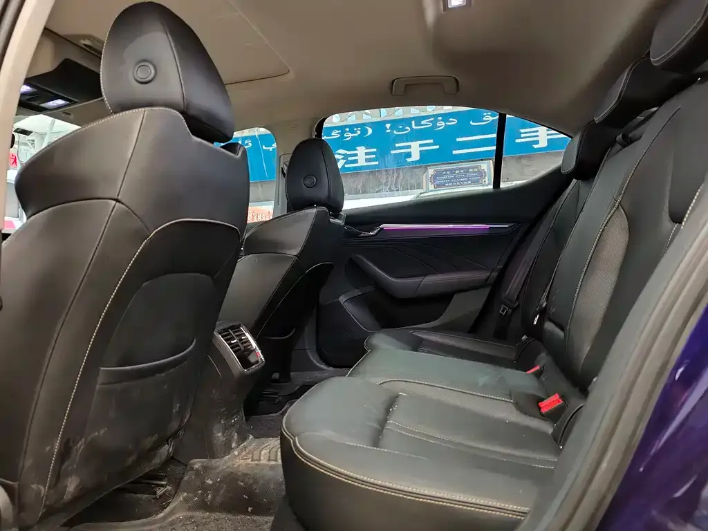 Skoda Octavia — фото 3