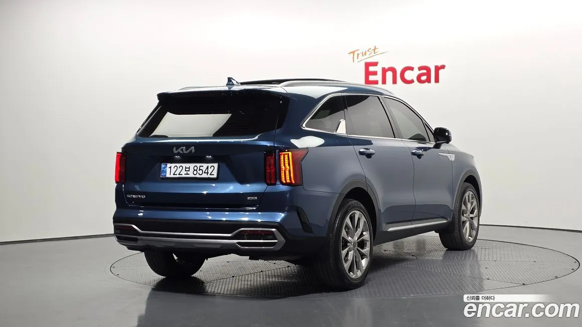 Kia Sorento — фото 3