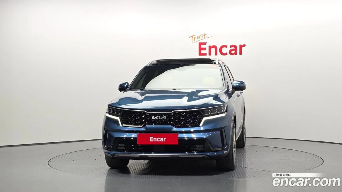 Kia Sorento — фото 8