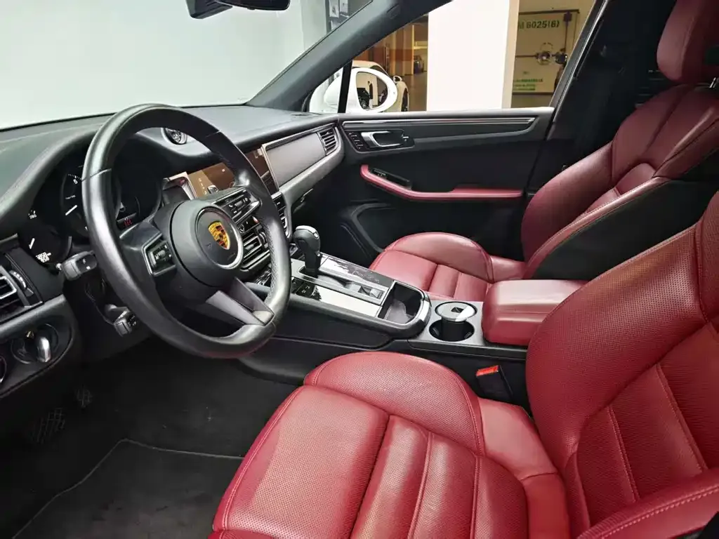 Porsche Macan 2022 из CN, фото 4